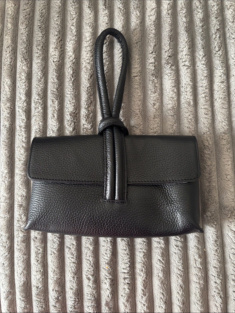 Made in Italy Black Leather Multiway Clutch/Wristlet Bag- Unbranded